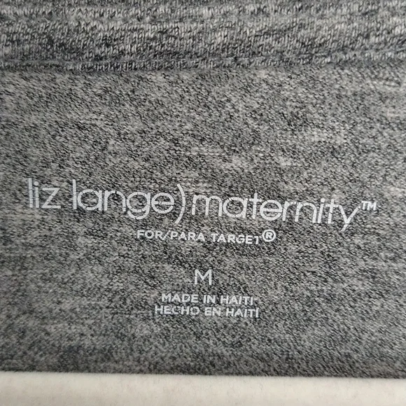 🍓 3/$30 Liz Lange Maternity Gray V-Neck T-Shirt - Picture 5 of 6
